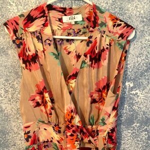 Silk Tibi Floral Sleeveless Tie Waist Blouse Size L in Good Condition